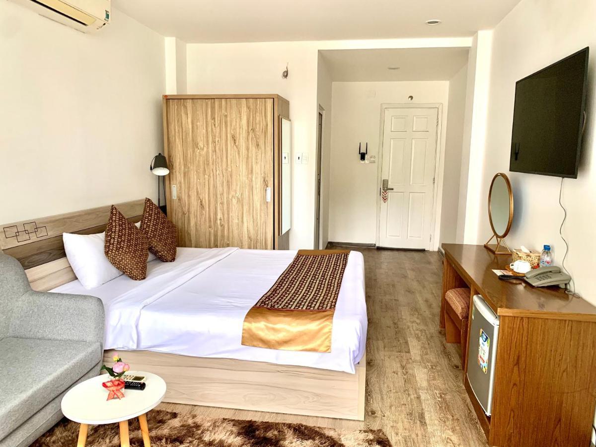 The Umi Hotel Хошимин Екстериор снимка