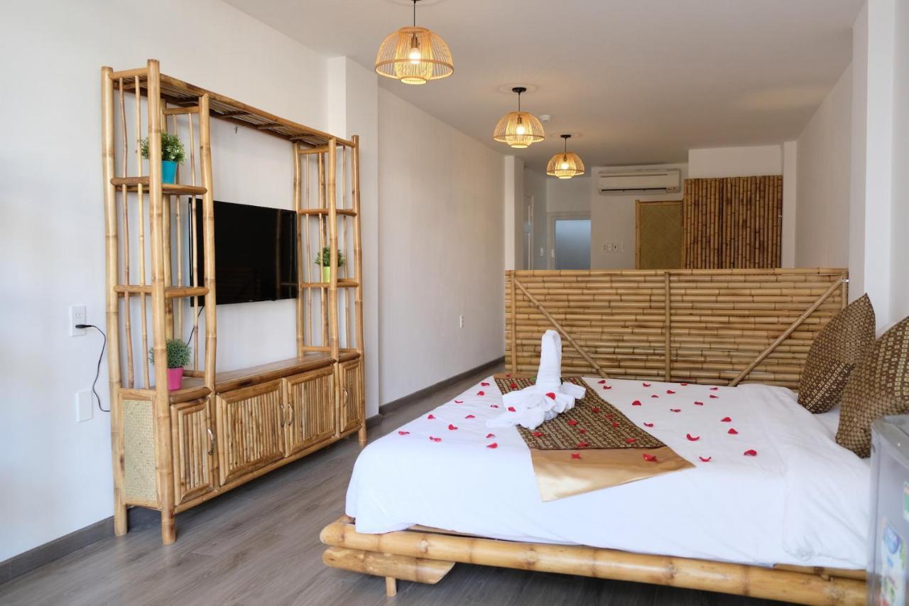 The Umi Hotel Хошимин Екстериор снимка